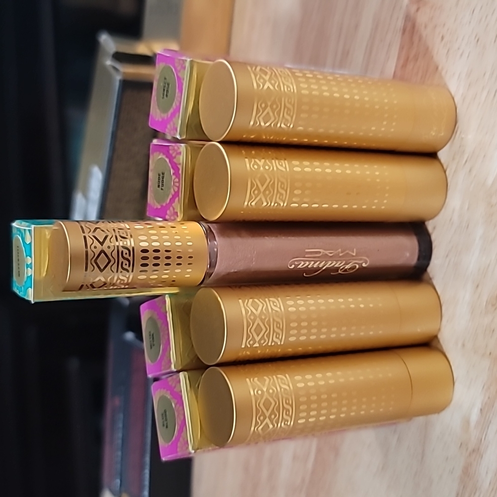 Mac Padma lipstick & cremesheen glass set of 5